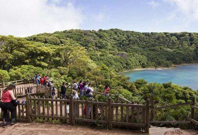 La Paz Waterfall Gardens, Poas Volcano & Doka