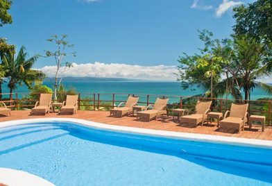 Hotel Lapa Rios pool