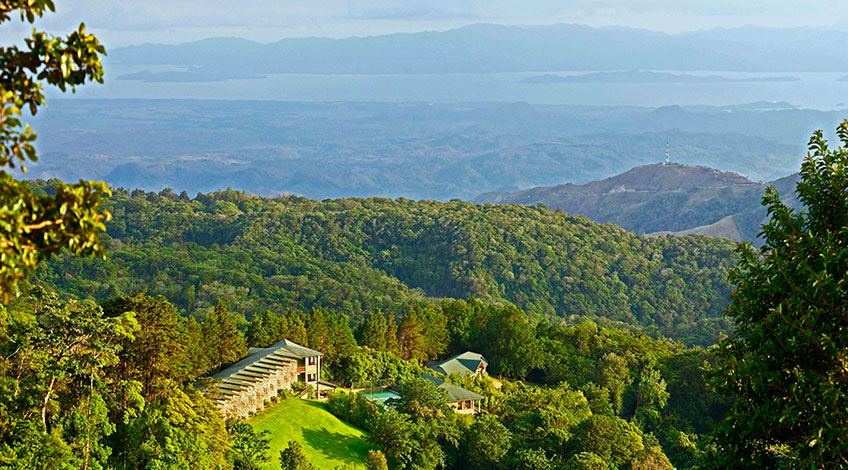 Costa Rica hotels: El Establo a great family-owned lodge in Monteverde View Nicoya Gulf